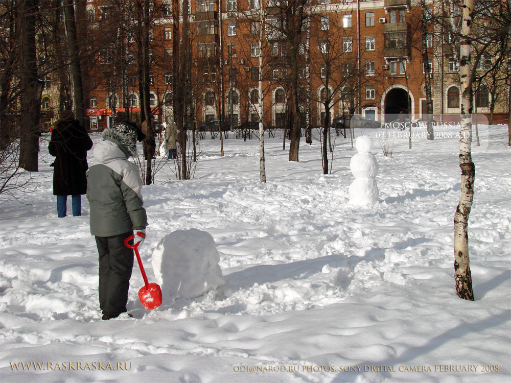 снеговики и снежные бабы